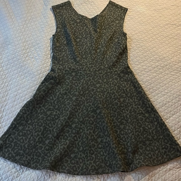 Loft Matte Black in Black Leopard Sleeveless Dress - Picture 1 of 8